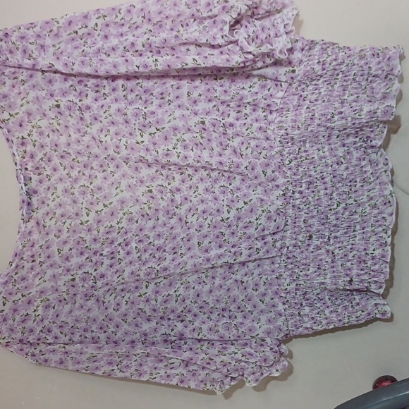 Cute sheer low cut v neck size 4x - Picture 4 of 4